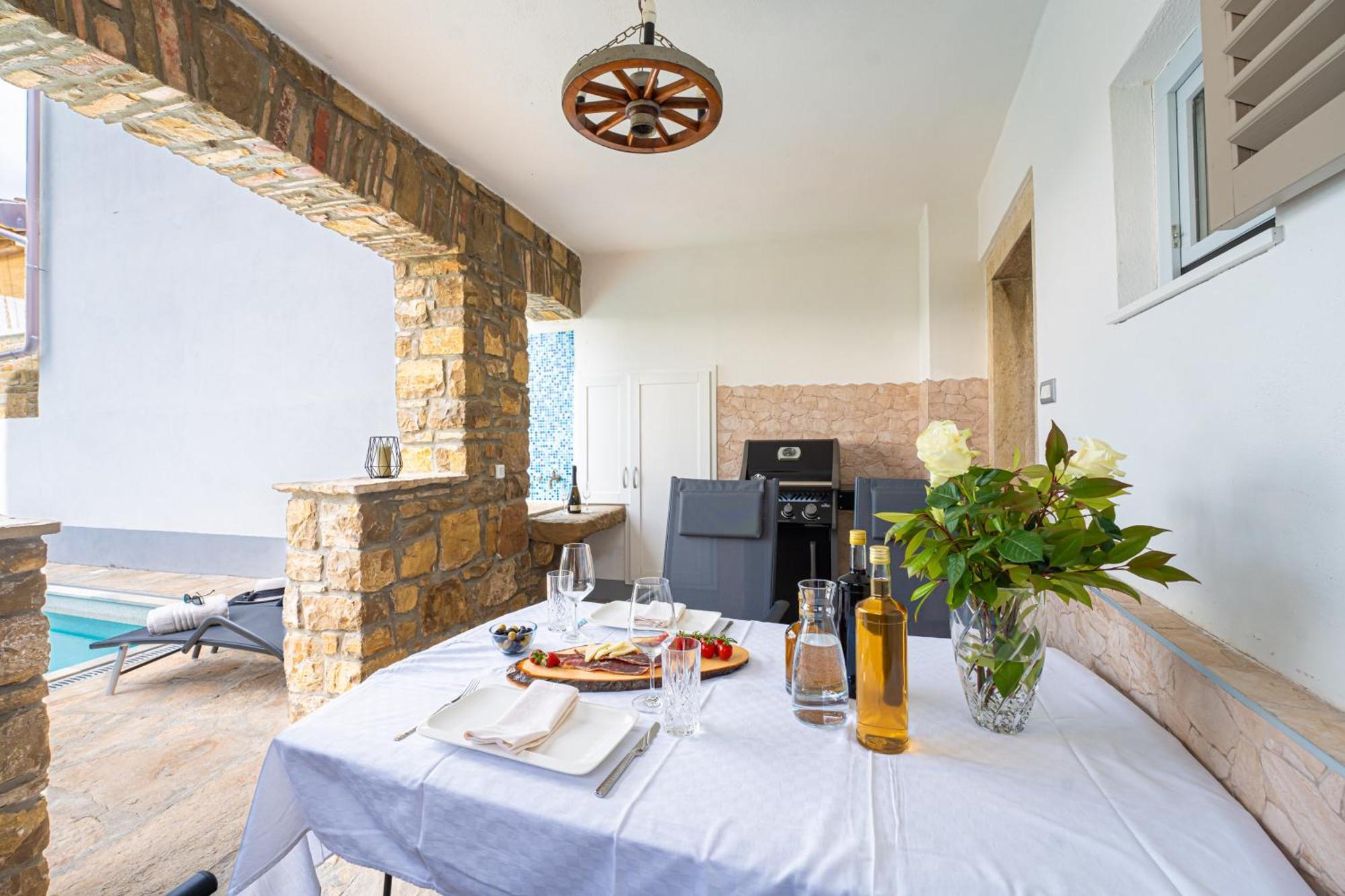 Holiday Home Belveder Motovun With Heated Pool Livade Luaran gambar