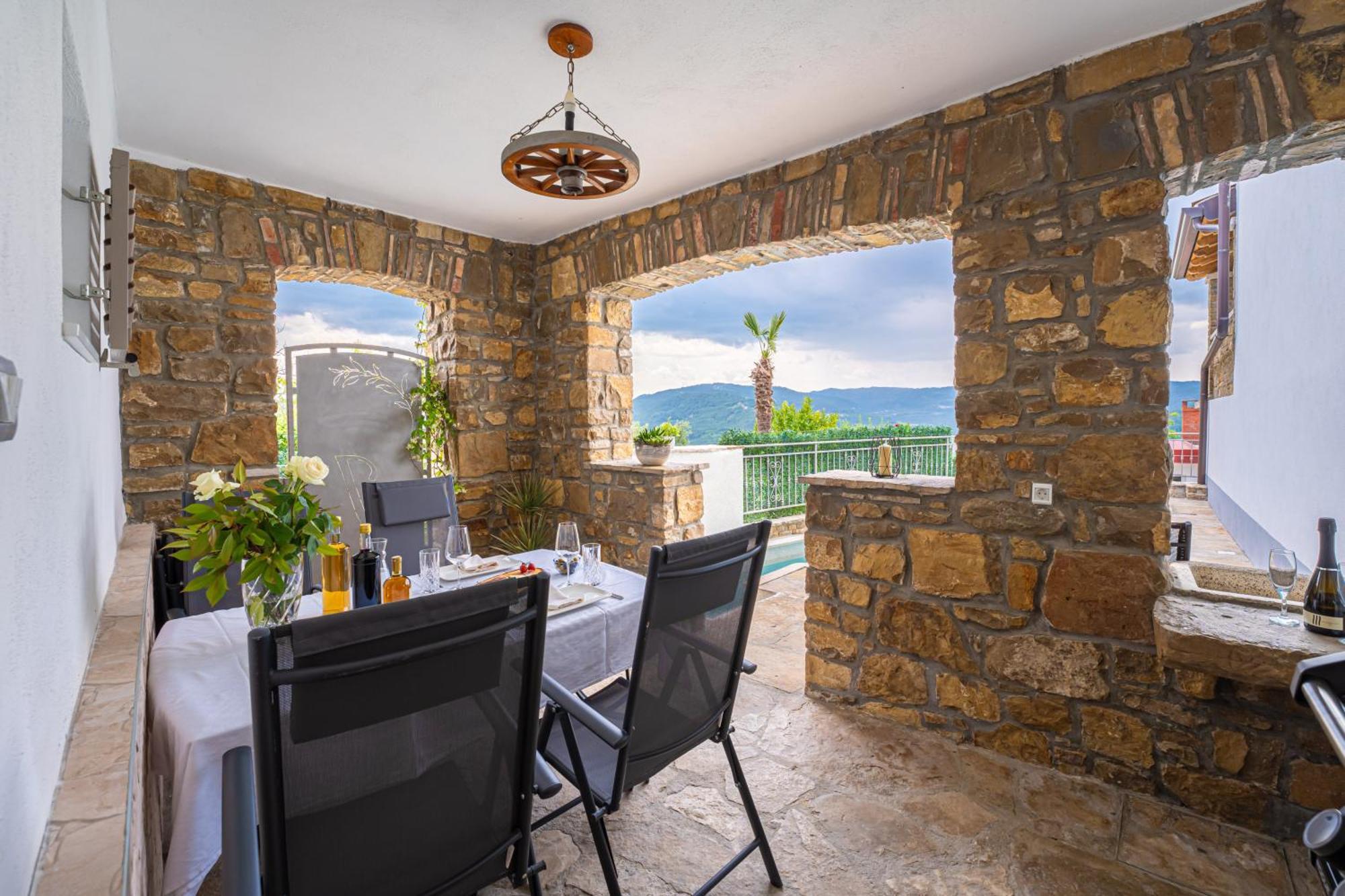 Holiday Home Belveder Motovun With Heated Pool Livade Luaran gambar