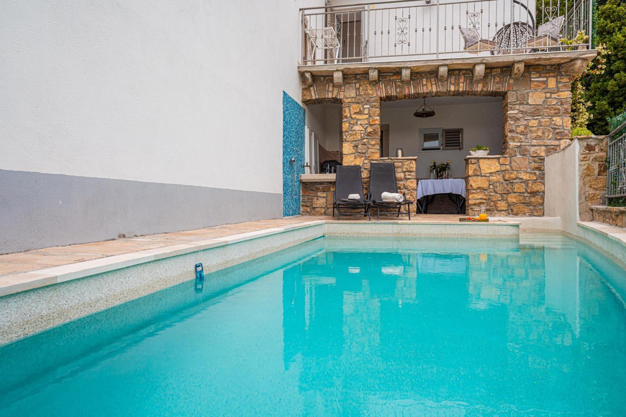 Holiday Home Belveder Motovun With Heated Pool Livade Luaran gambar