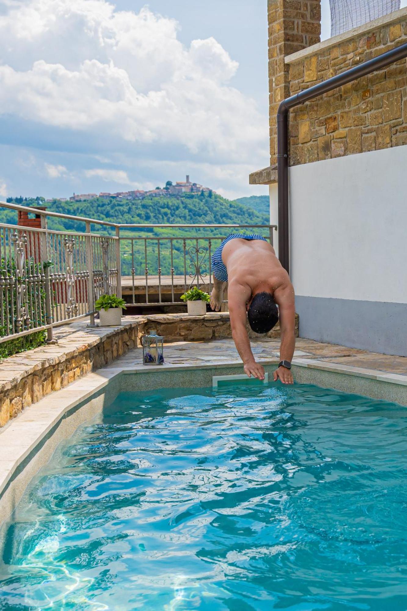 Holiday Home Belveder Motovun With Heated Pool Livade Luaran gambar
