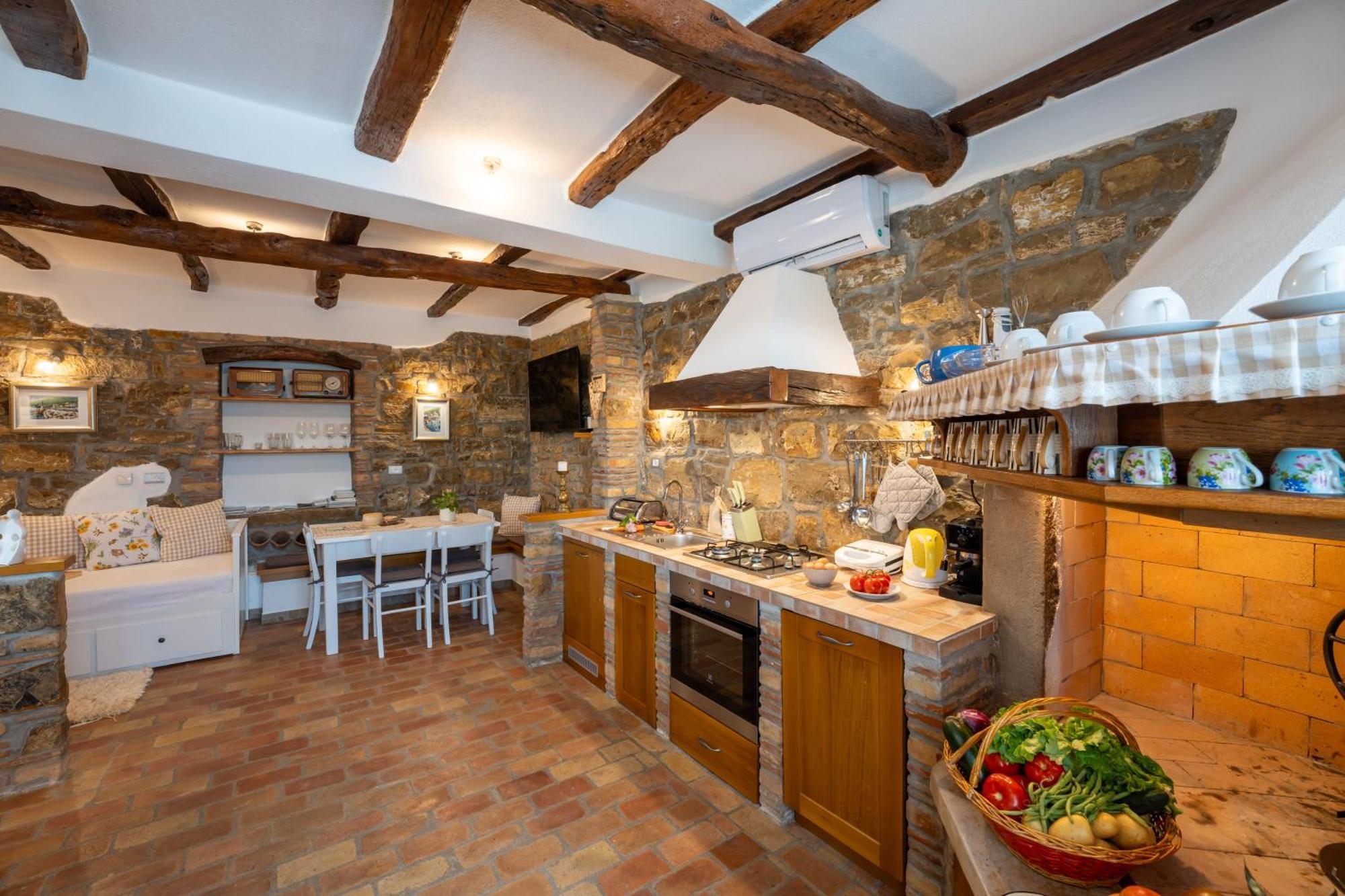 Holiday Home Belveder Motovun With Heated Pool Livade Luaran gambar