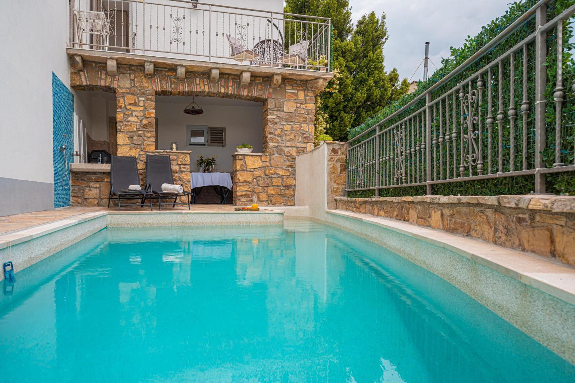 Holiday Home Belveder Motovun With Heated Pool Livade Luaran gambar