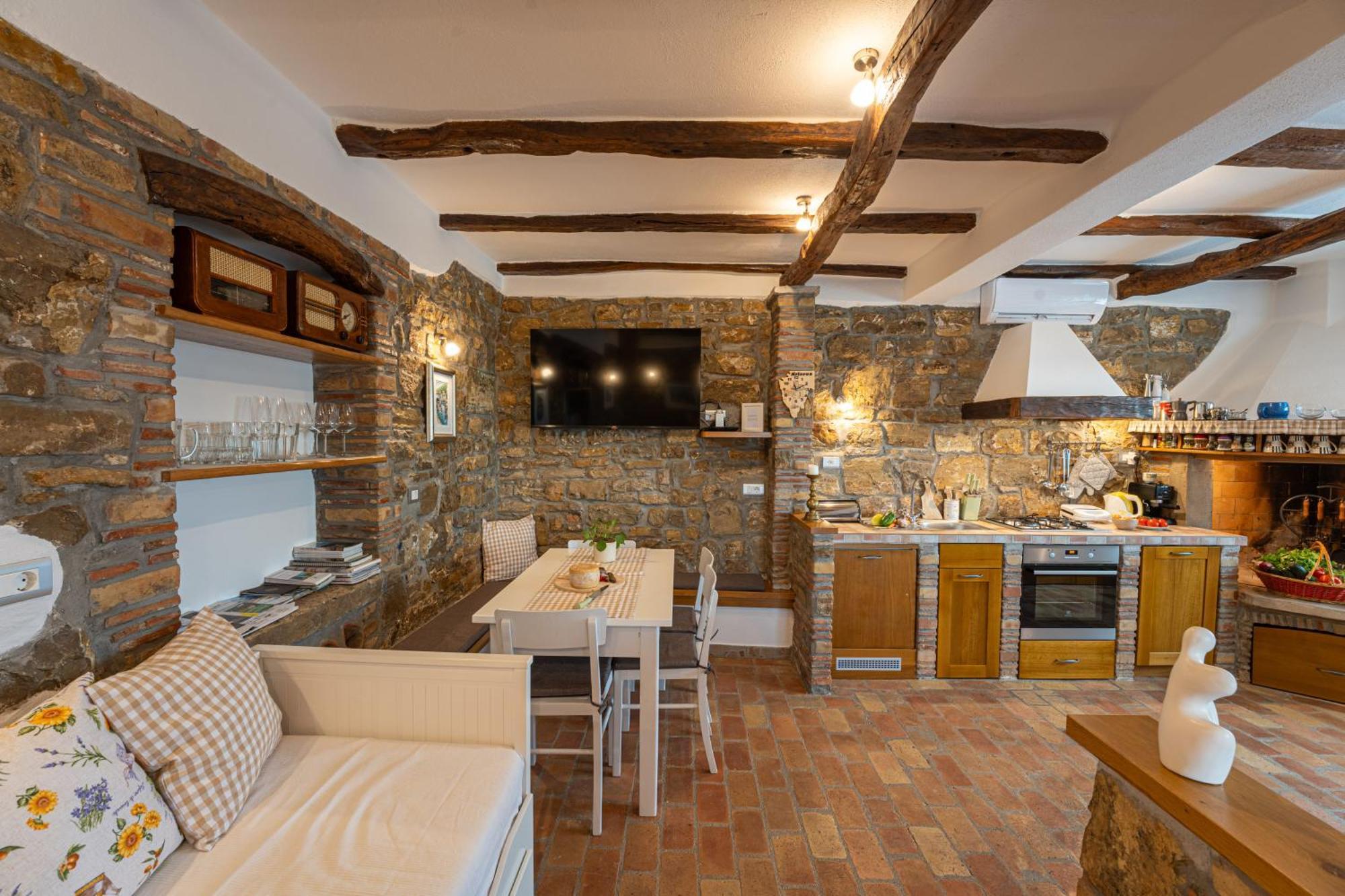 Holiday Home Belveder Motovun With Heated Pool Livade Luaran gambar