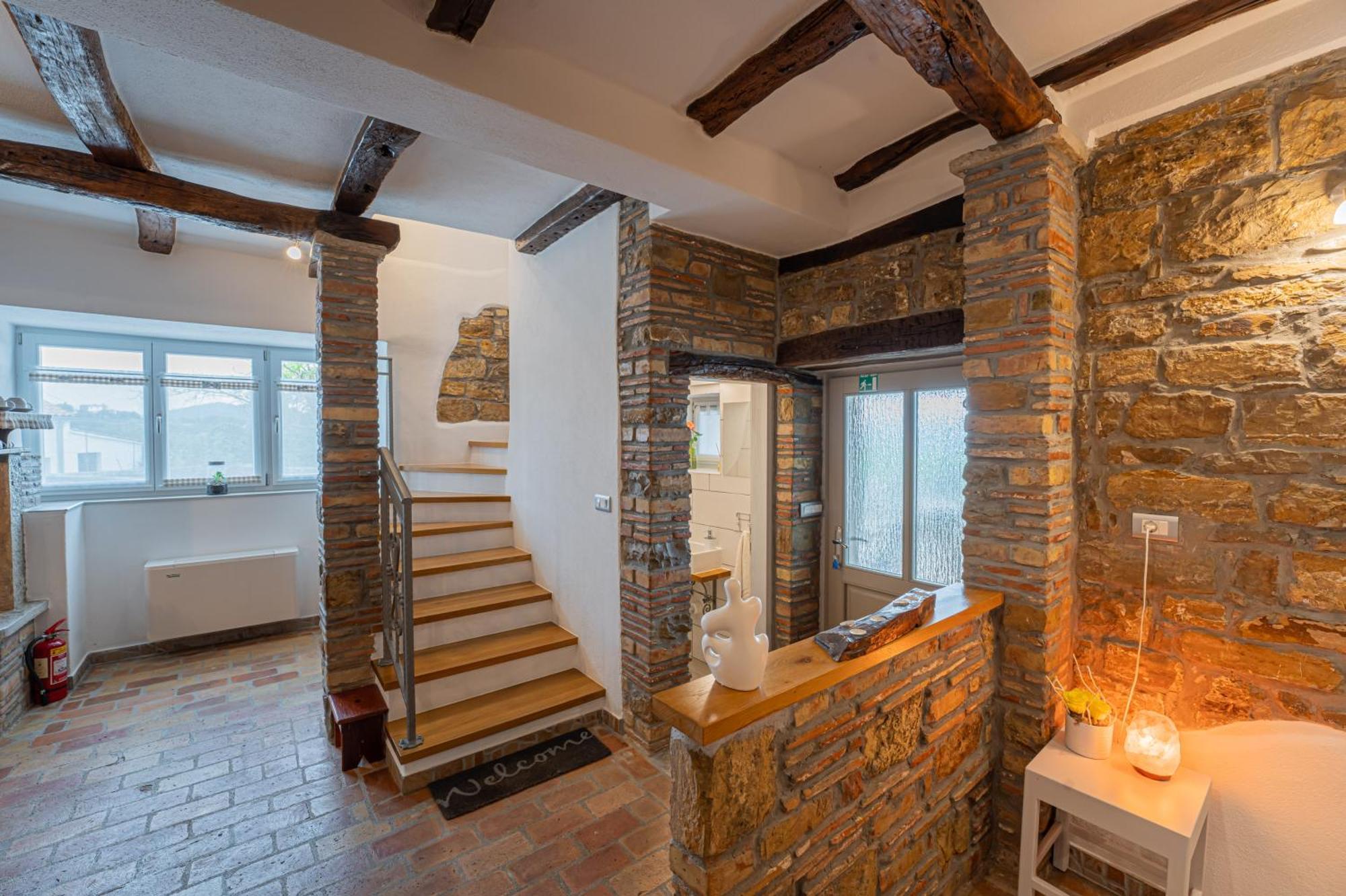 Holiday Home Belveder Motovun With Heated Pool Livade Luaran gambar