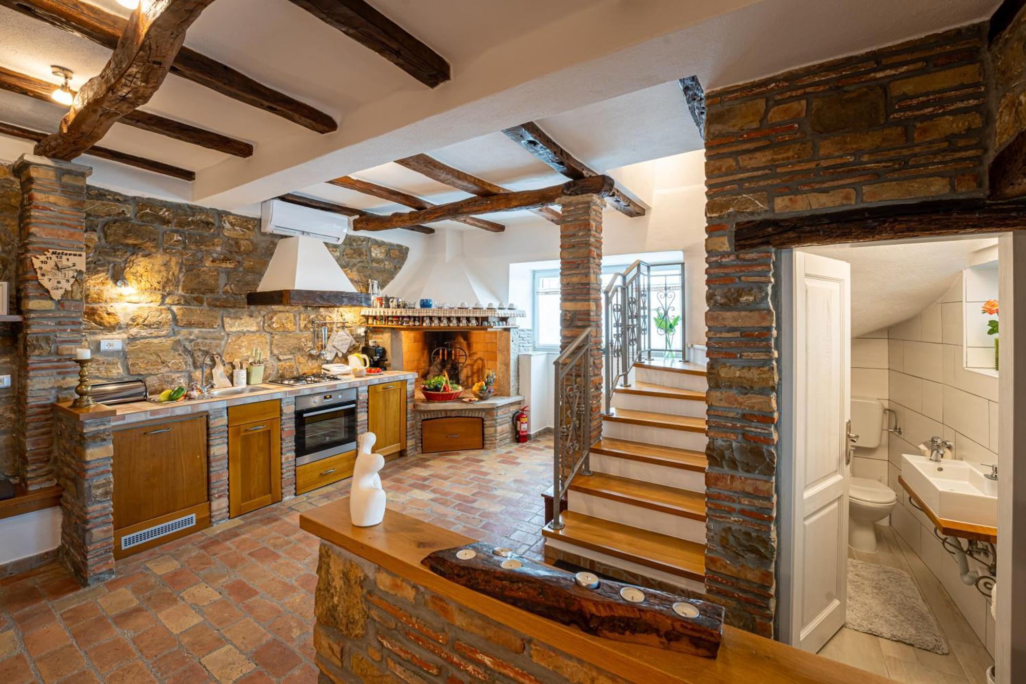 Holiday Home Belveder Motovun With Heated Pool Livade Luaran gambar